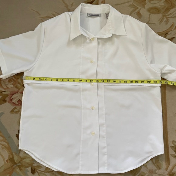 Karen Scott size 16 white button-down blouse - Picture 2 of 3